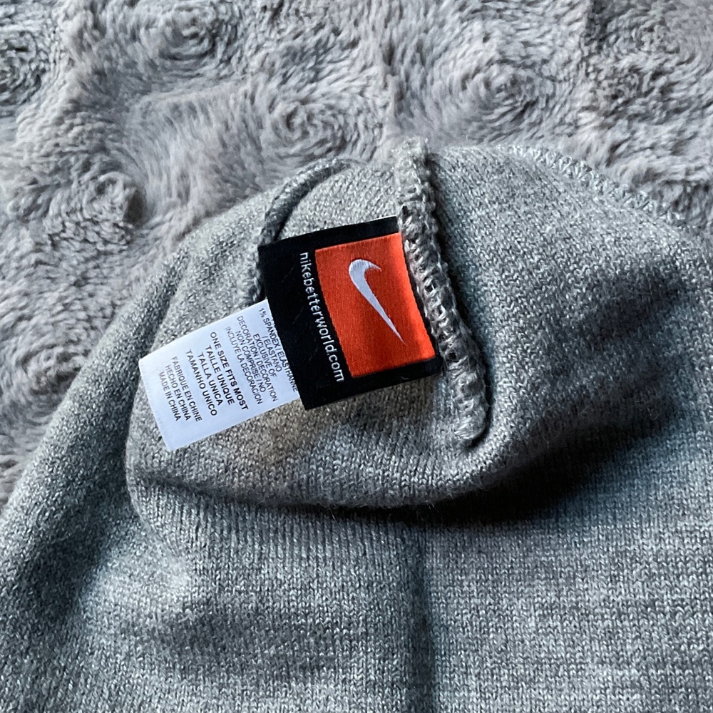 Nike Kids Gray Pom-Pom Knit Beanie - Picture 5 of 6
